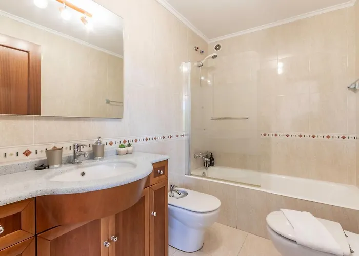 Confort Junto A La Ria De Barakaldo