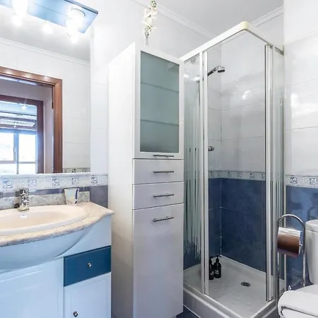 Confort Junto A La Ria De *